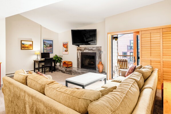 Téléviseur connecté, foyer