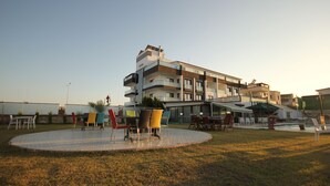 Ngoại thất