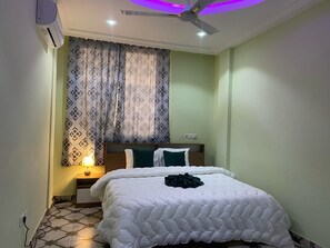 1 室のベッドルーム、アイロン / アイロン台、WiFi、ベッドシーツ