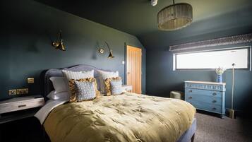 Premium bedding, pillow-top beds, minibar, individually decorated