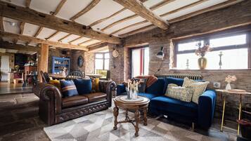 Premium bedding, pillowtop beds, minibar, individually decorated