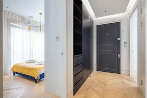 2 chambres, fer et planche à repasser, Wi-Fi, draps fournis