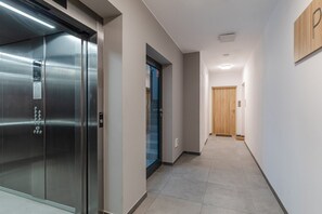 Hallway - SperApart Habicha (Warsaw)