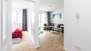 Classic Condo | Living area - SperApart Habicha (Warsaw)