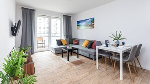 Classic Condo | Iron/ironing board (on request), WiFi (free) - SperApart Habicha (Warsaw)