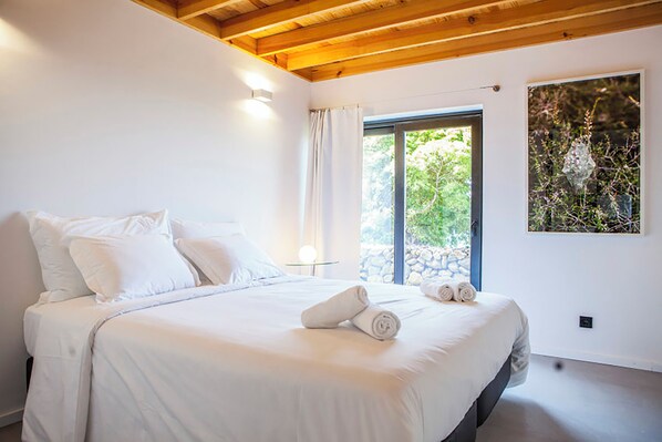 3 chambres, lit parapluie, Wi-Fi gratuit, draps fournis