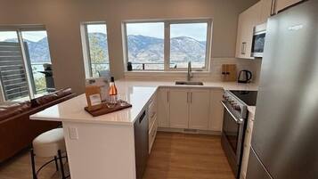 Réfrigérateur, plaque de cuisson