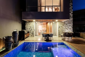 Villa | Outdoor dining
