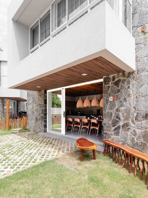 Villa | Outdoor dining