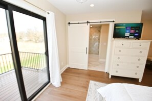 4 habitaciones, tabla de planchar con plancha y wifi gratis 