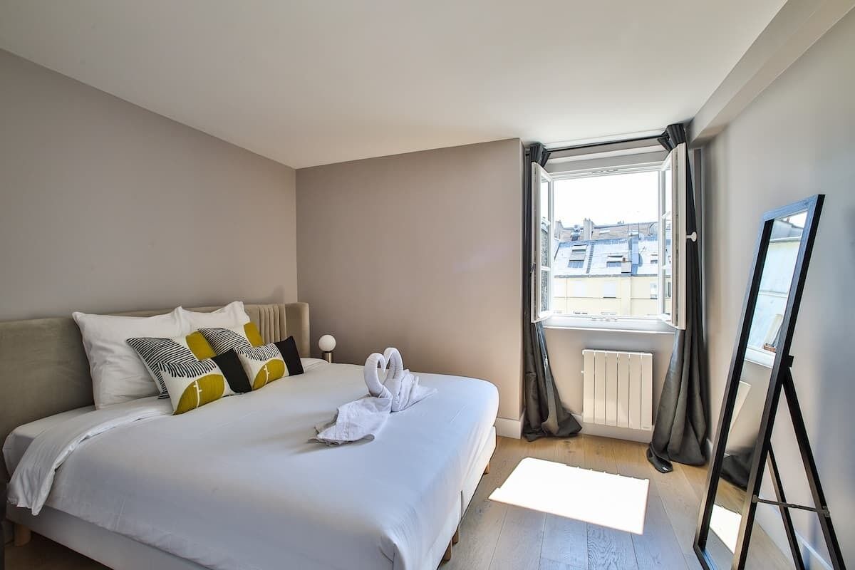 1 chambre, fer et planche à repasser, Wi-Fi, draps fournis