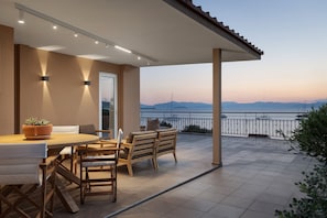 Signature Suite, Sea View | Terrace/patio