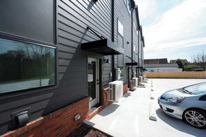 Exterior - Brand New Condo near Downtown Knoxville (Knoxville)