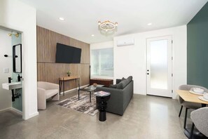 TV, offices