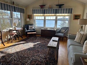 Fernseher, DVD-Player