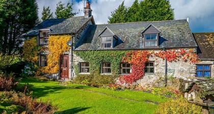 Ty-Mawr | Self Catering Stone Farmhouse near Bala, North Wales