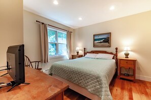 3 Schlafzimmer, Bügeleisen/Bügelbrett, Internetzugang, Bettwäsche