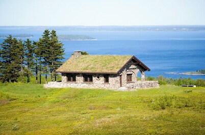 FORTY SEA STREET - Town of Camden
