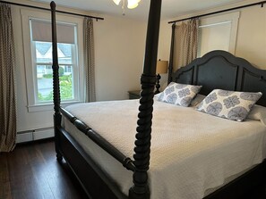 4 Schlafzimmer, Bügeleisen/Bügelbrett, Internetzugang, Bettwäsche