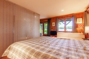 4 chambres, fer et planche à repasser, accès Internet, draps fournis