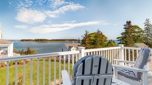 Property grounds - OWLS HEAD GUEST SUITE - Town of Owls Head (Owls Head)