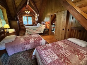 4 makuuhuonetta, silitysrauta/-lauta, Wi-Fi, vuodevaatteet