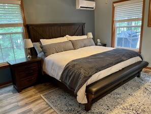 4 Schlafzimmer, Bügeleisen/Bügelbrett, Internetzugang, Bettwäsche