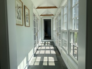 Interior - ROCKPORT GARDEN HIDEAWAY - Rockport Village (Rockport)