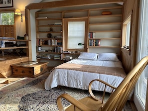 1 chambre, fer et planche à repasser, accès à Internet, literie fournie