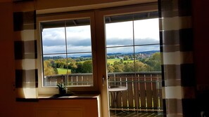 Interior - Vacation apartment "Herrlicher Ausblick" in Moosbach - peace, style & nature combined! (Moosbach)