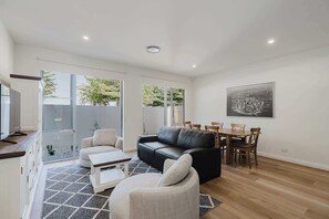 TV, fireplace, DVD player