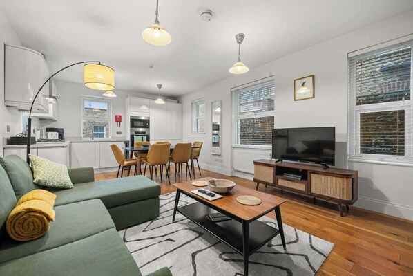 Televisie en een kantoor