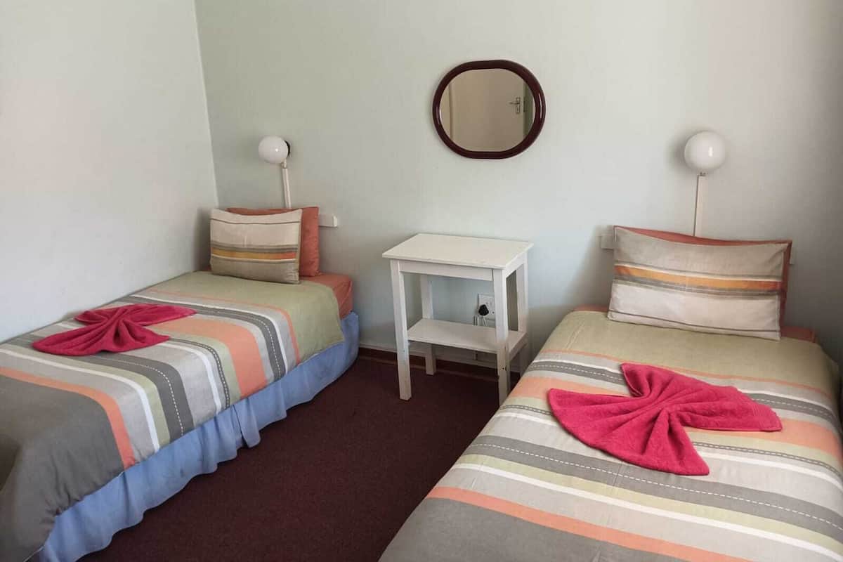 Wifi gratis y ropa de cama 