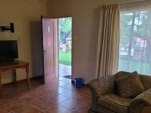 Chambre Standard avec lits jumeaux | Vue sur le jardin