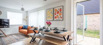 Spacious 4-Bedroom Home | Ideal for Families & Cor