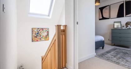 Spacious 4-Bedroom Home | Ideal for Families & Cor