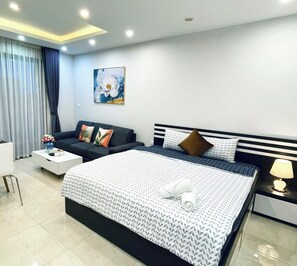 1 bedroom, iron/ironing board