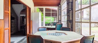 7 bedroom farm, up to 20 people or more, Vassouras RJ. Pets allowed, Sítio Malabaku