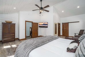 3 chambres, fer et planche à repasser, Wi-Fi, literie fournie