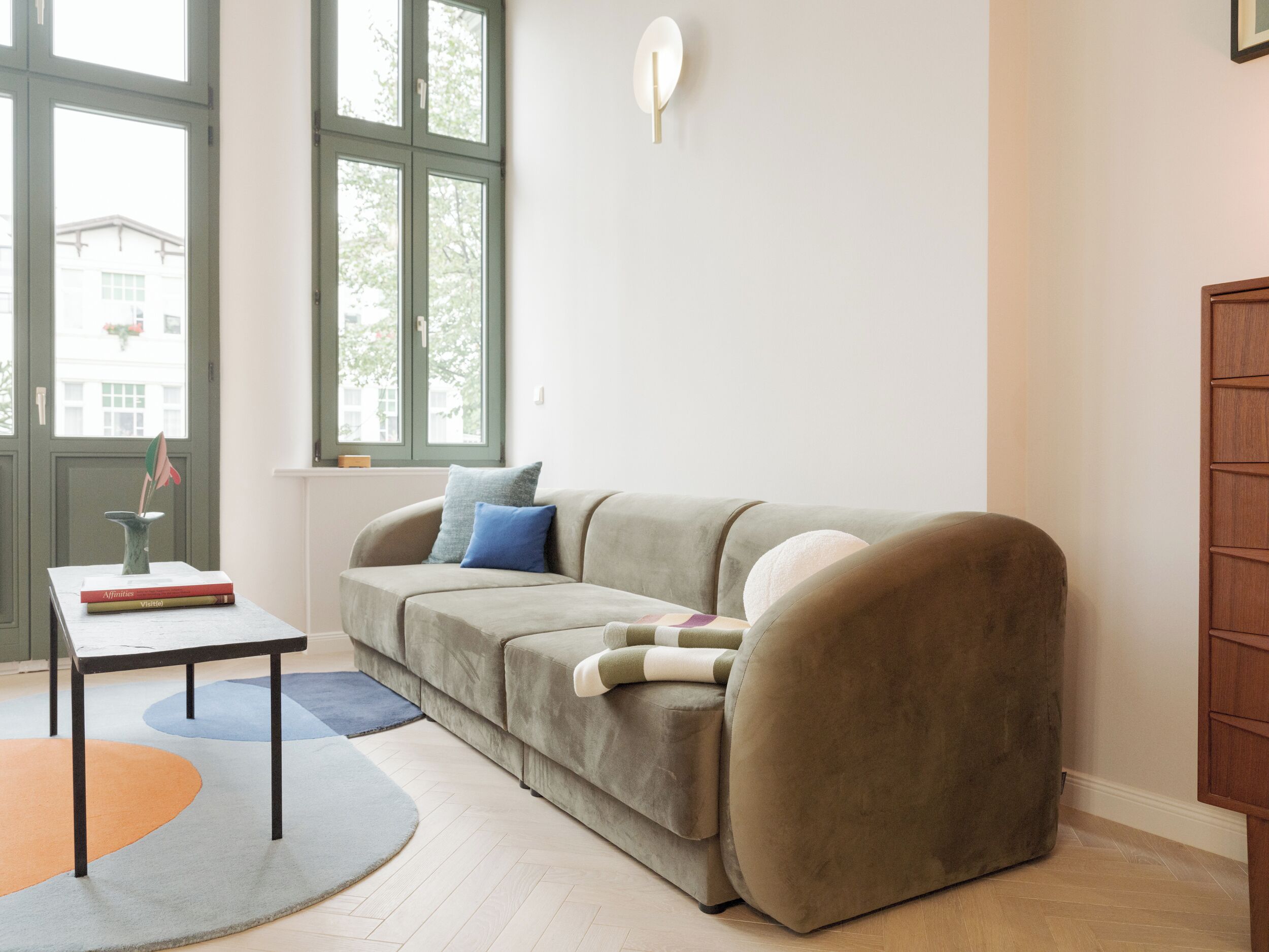 1-bedroom apartment with terrace - No. 1 | Living area | 40-inch flat-screen TV with cable channels