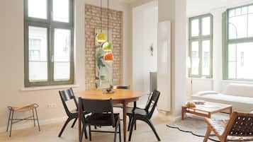 1-bedroom apartment no. 3 | In-room dining