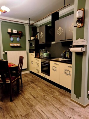 Comfort Apartment, Balcony | Private kitchen | Electric kettle