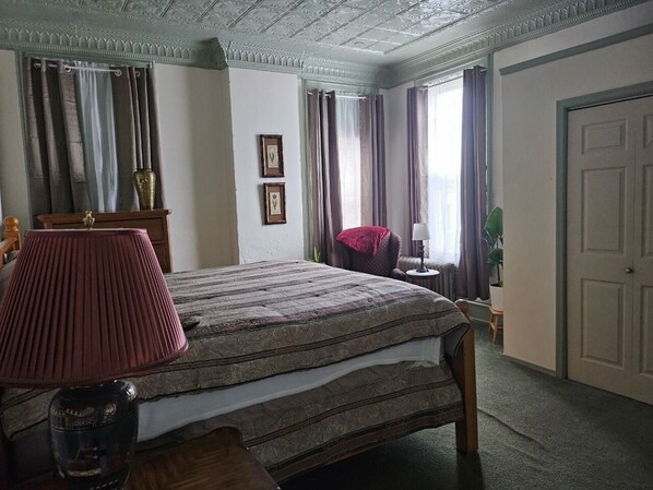 2 makuuhuonetta, ilmainen Wi-Fi, vuodevaatteet