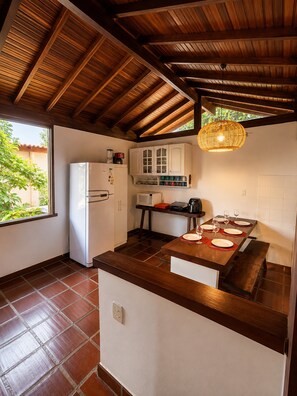Villa | Dining