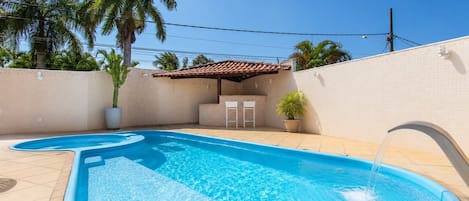 Villa | Pool | Indoor pool, sun loungers