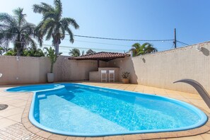 Villa | Pool | Indoor pool, sun loungers