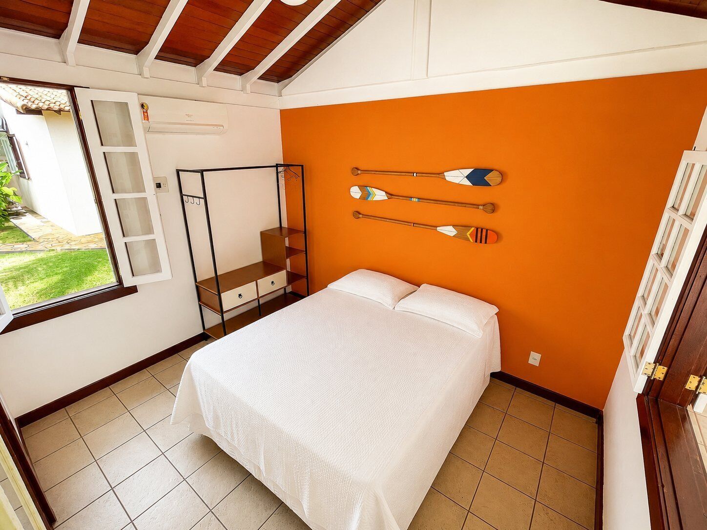 Villa | 6 Schlafzimmer, Verdunkelungsvorhänge, Bügeleisen/Bügelbrett