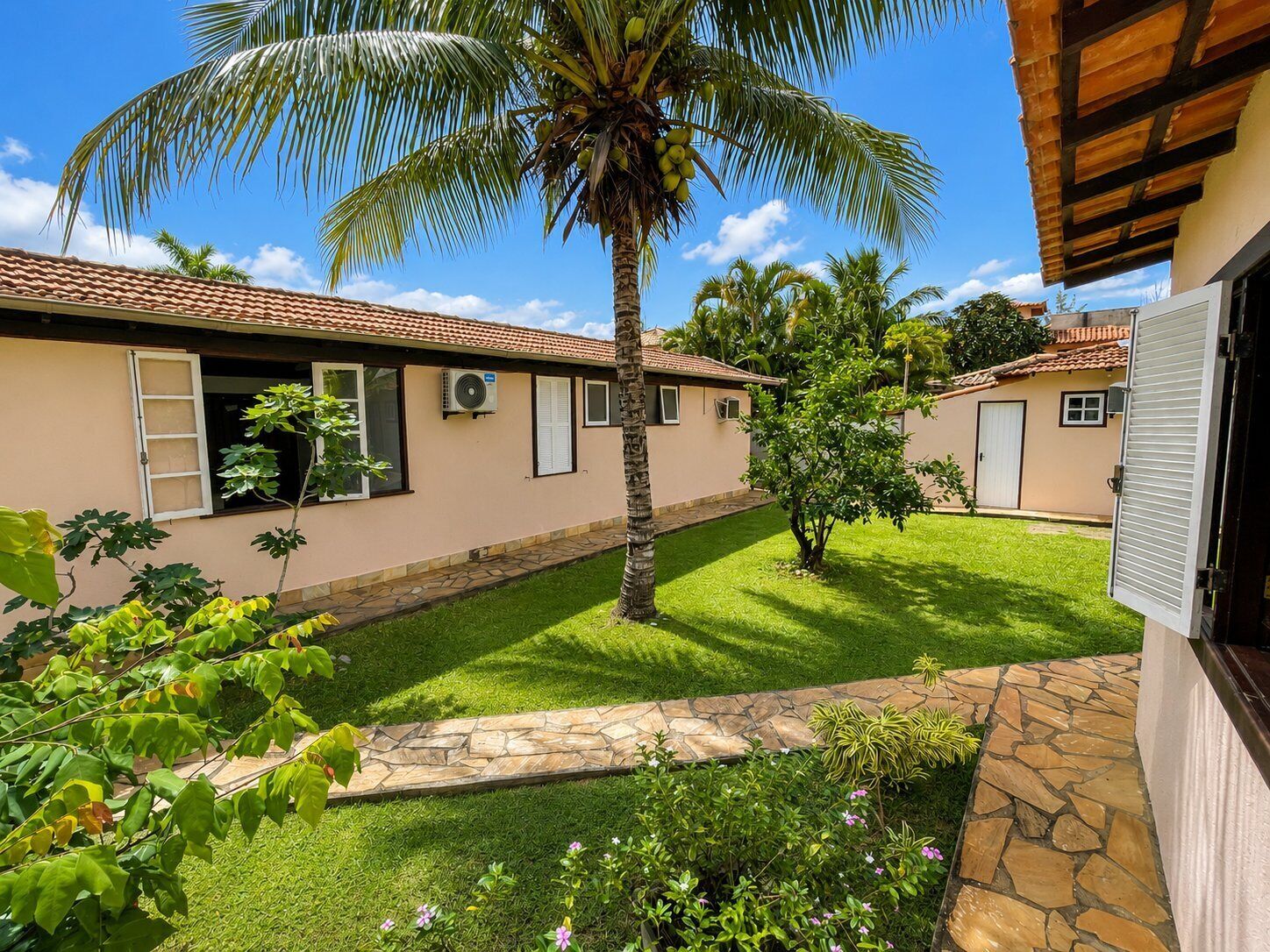 Villa | Exterior