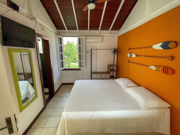 Villa | 6 sovrum, individuell inredning, unika möbler och mörkläggningsgardiner