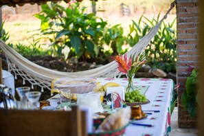 Villa de base | Restauration en plein air